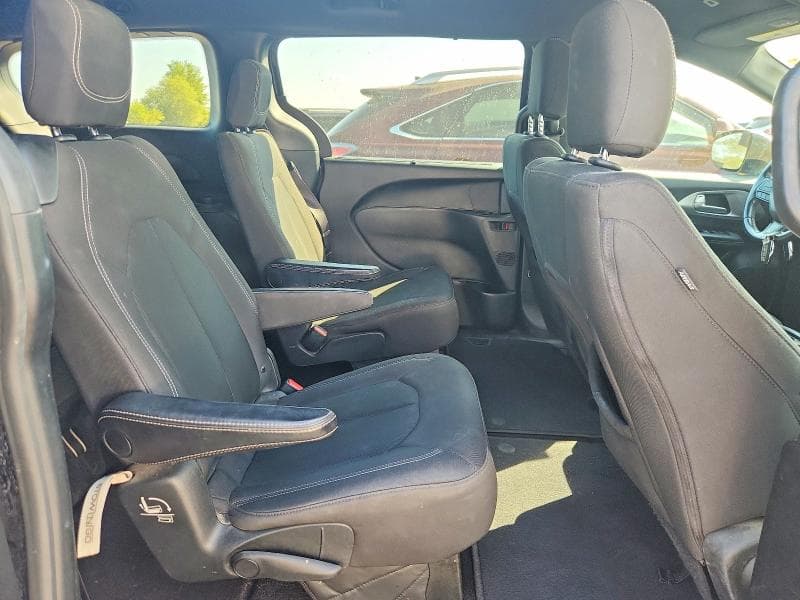 2018 CHRYSLER PACIFICA TOURING PLUS 10