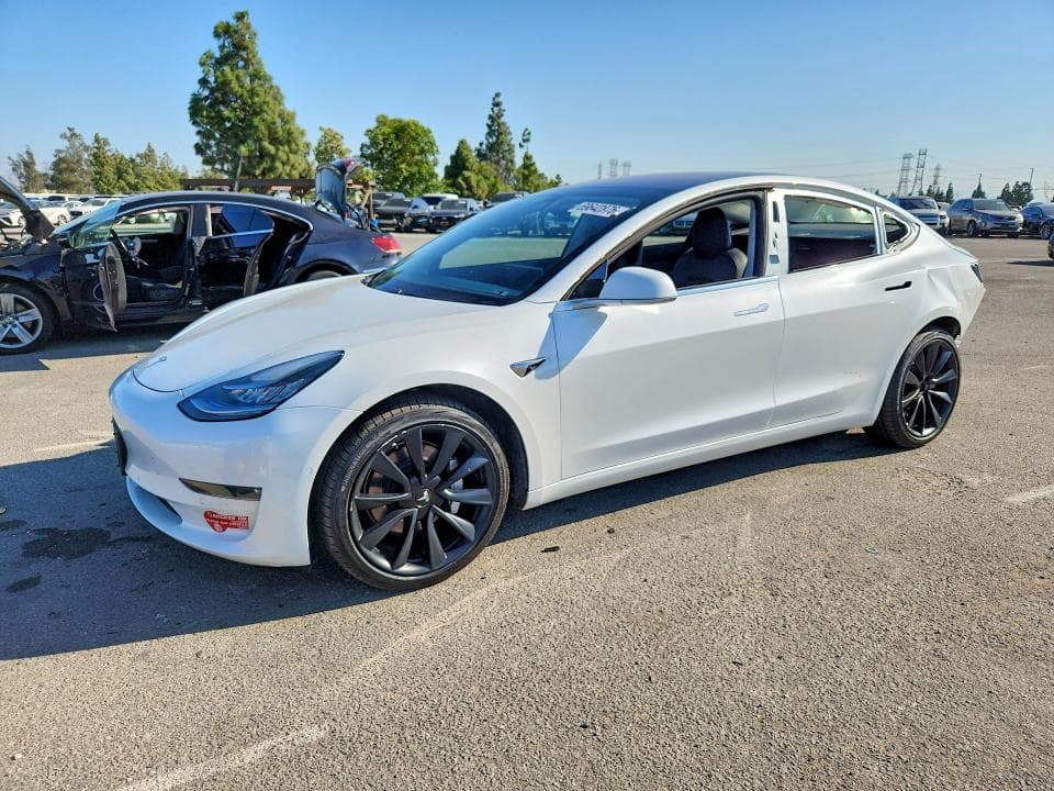 2018 TESLA MODEL 3 - 1