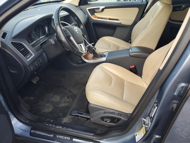 2017 VOLVO XC60 T5 INSCRIPTION 7