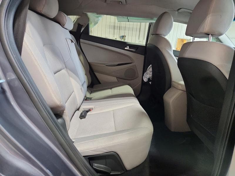 2019 HYUNDAI TUCSON SE 11