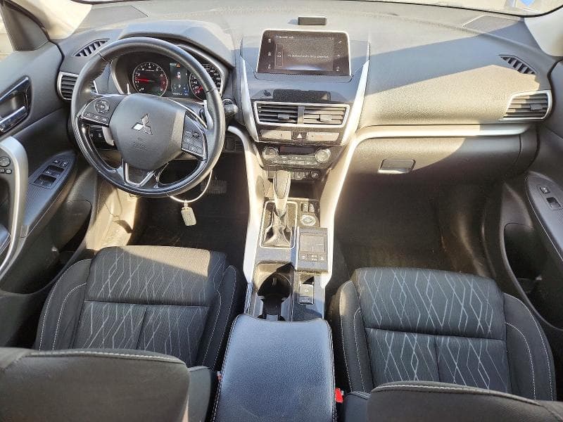 2018 MITSUBISHI ECLIPSE CROSS LE 8