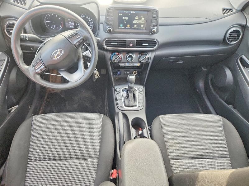2020 HYUNDAI KONA SE 8