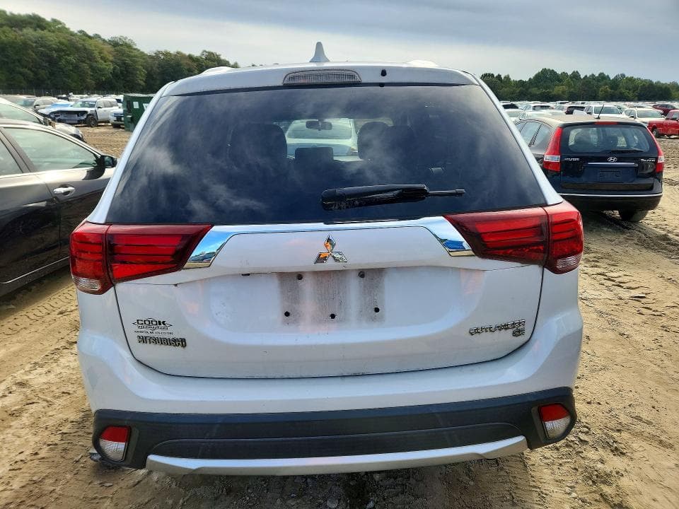 2017 MITSUBISHI OUTLANDER SE 6