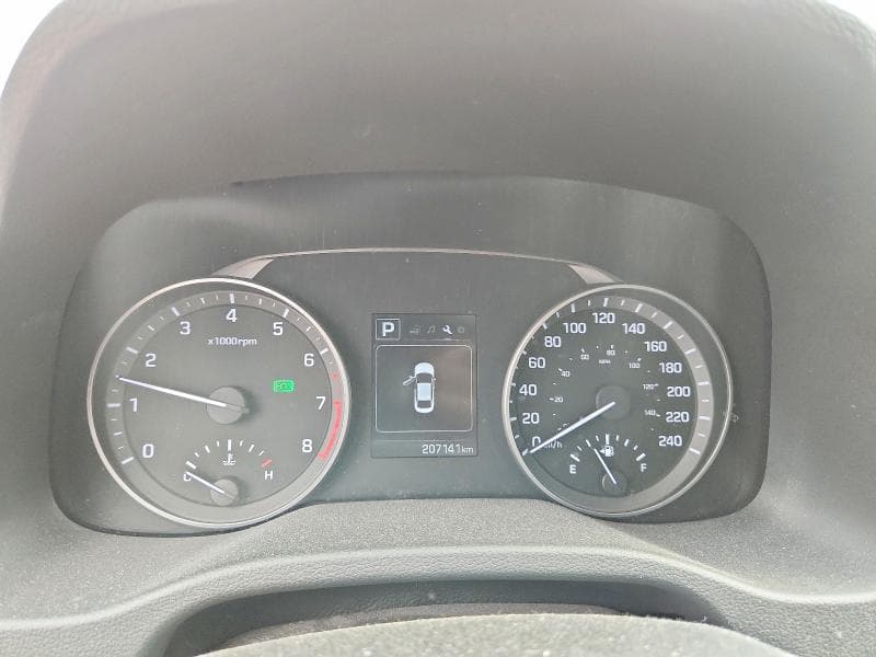 2018 HYUNDAI ELANTRA SEL 9