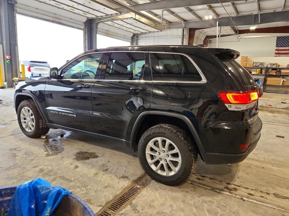 2022 JEEP GRAND CHEROKEE LAREDO E 2