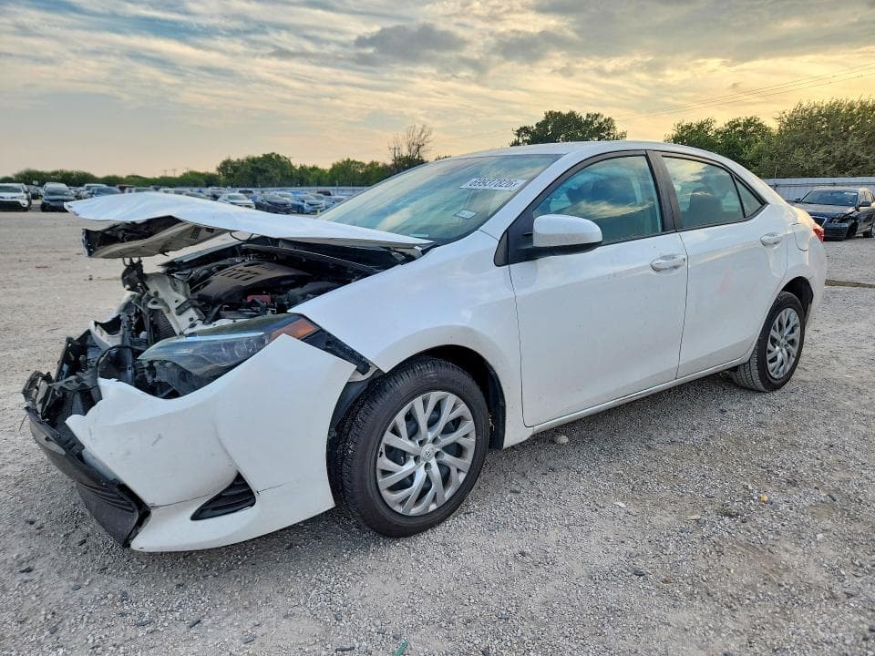 2017 TOYOTA COROLLA LE - 1