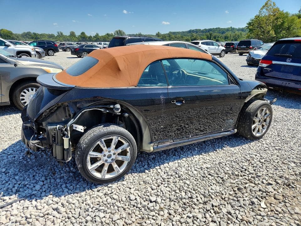 2019 VOLKSWAGEN BEETLE S 3