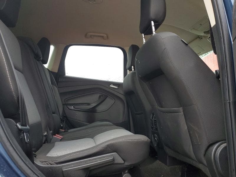 2018 FORD ESCAPE SE 11
