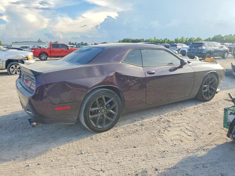 2021 DODGE CHALLENGER GT 3