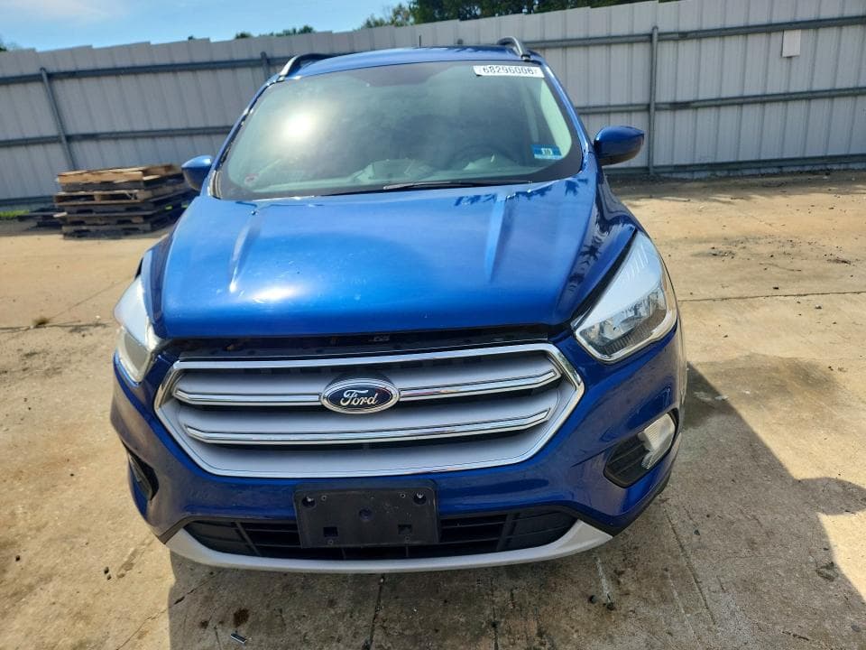 2018 FORD ESCAPE SE 5
