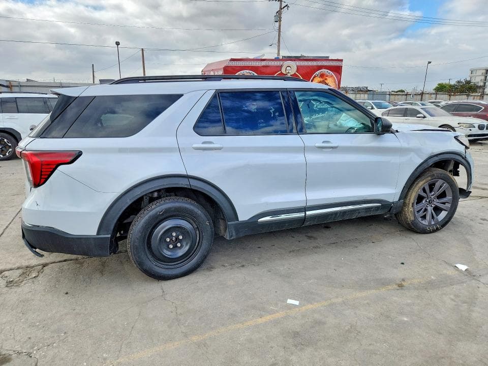 2025 FORD EXPLORER ACTIVE 3