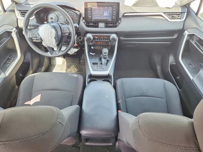 2021 TOYOTA RAV4 LE 8