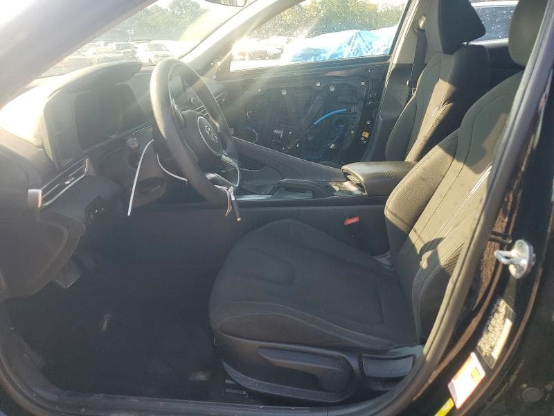 2022 HYUNDAI ELANTRA SEL 7