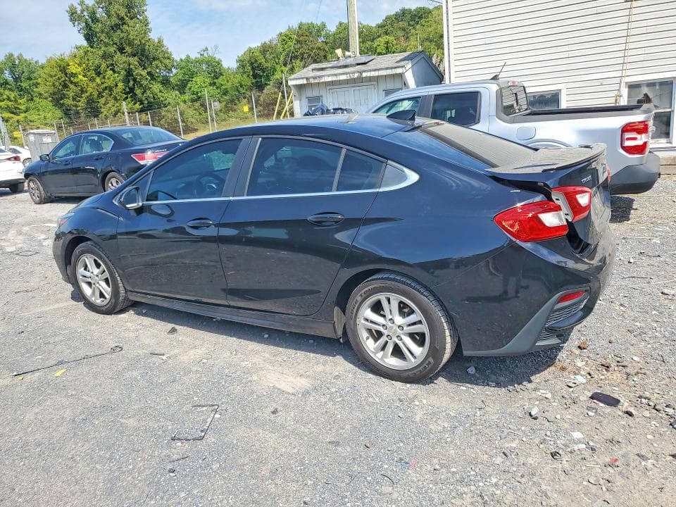 2017 CHEVROLET CRUZE LT 2