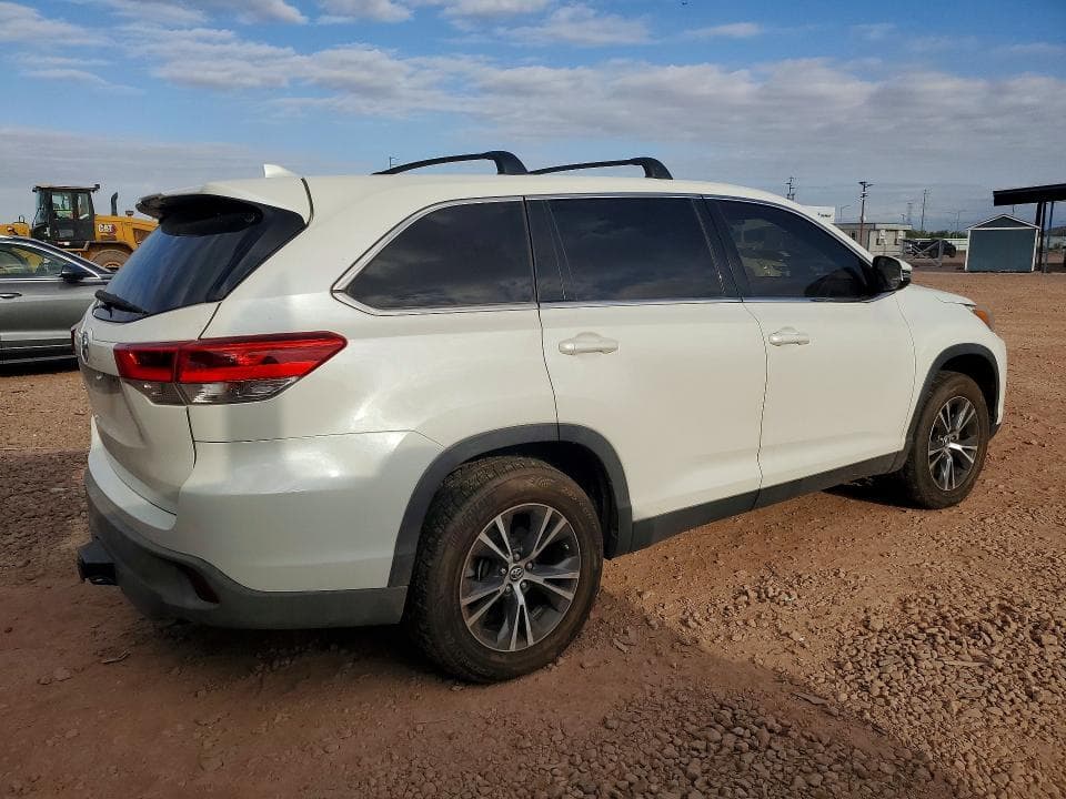 2019 TOYOTA HIGHLANDER LE PLUS 3