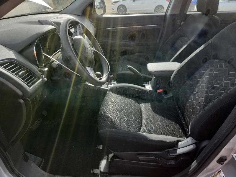 2024 MITSUBISHI RVR ES 7