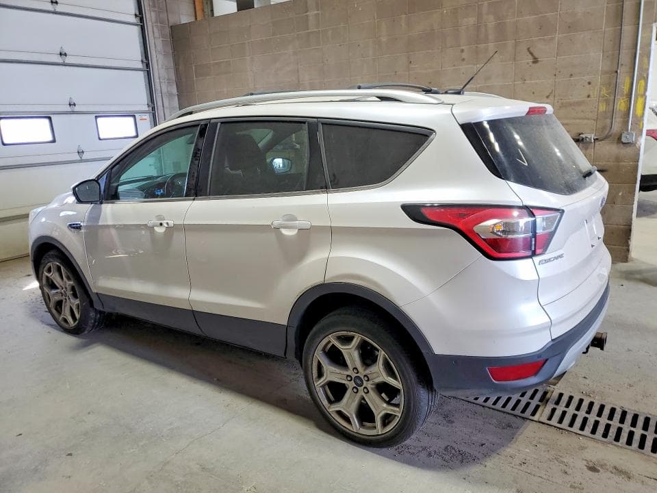 2017 FORD ESCAPE TITANIUM 2