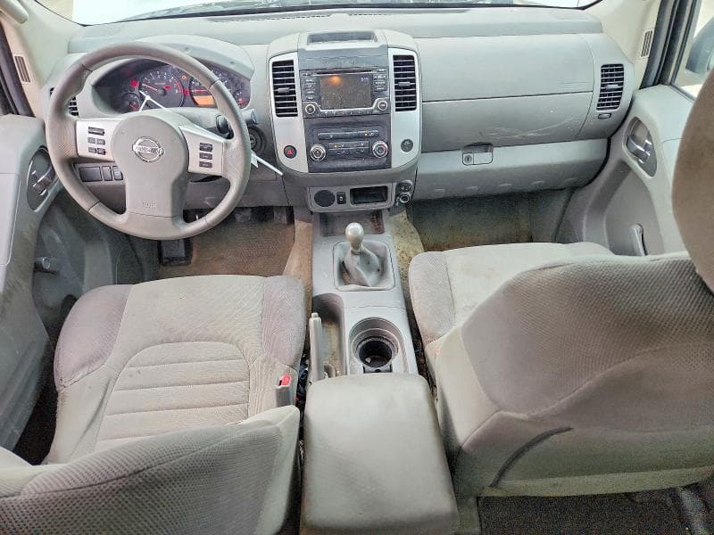 2017 NISSAN FRONTIER S 8