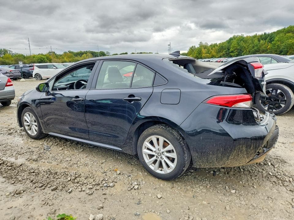 2023 TOYOTA COROLLA 2