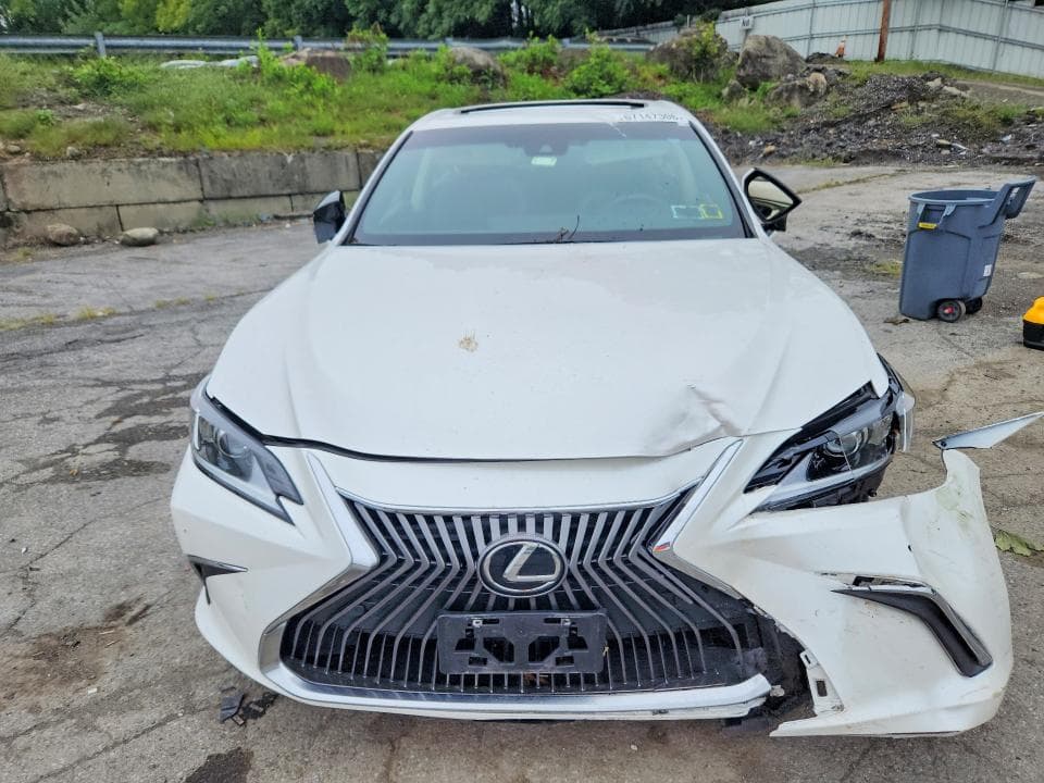 2020 LEXUS ES 350 5
