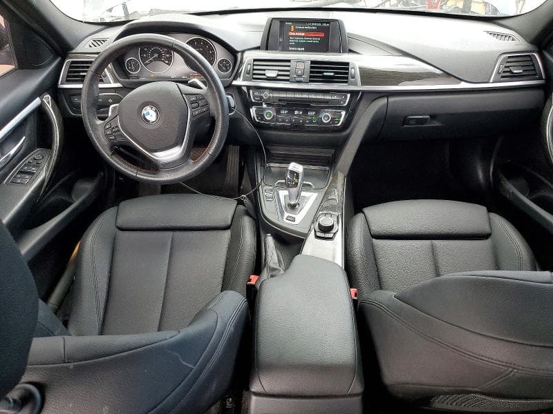 2018 BMW 330E 8
