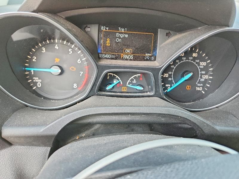 2017 FORD ESCAPE SE 9