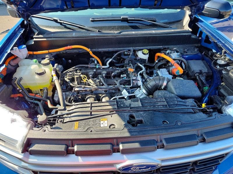 2024 FORD MAVERICK LARIAT 11