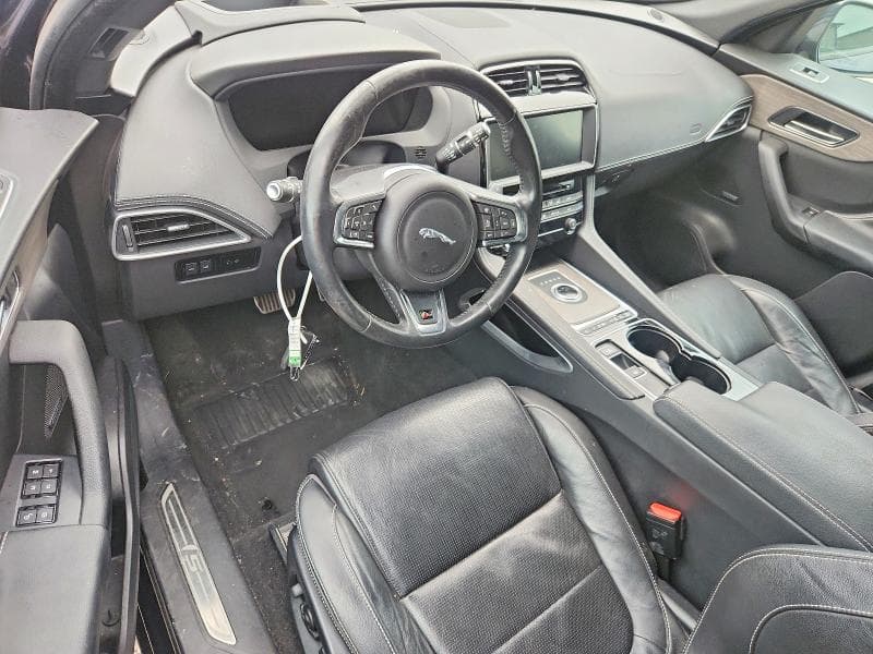 2017 JAGUAR F-PACE S 8