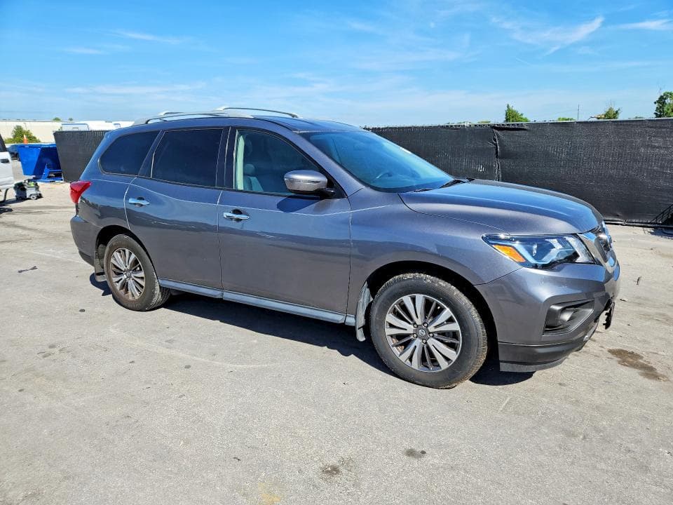 2017 NISSAN PATHFINDER S 4