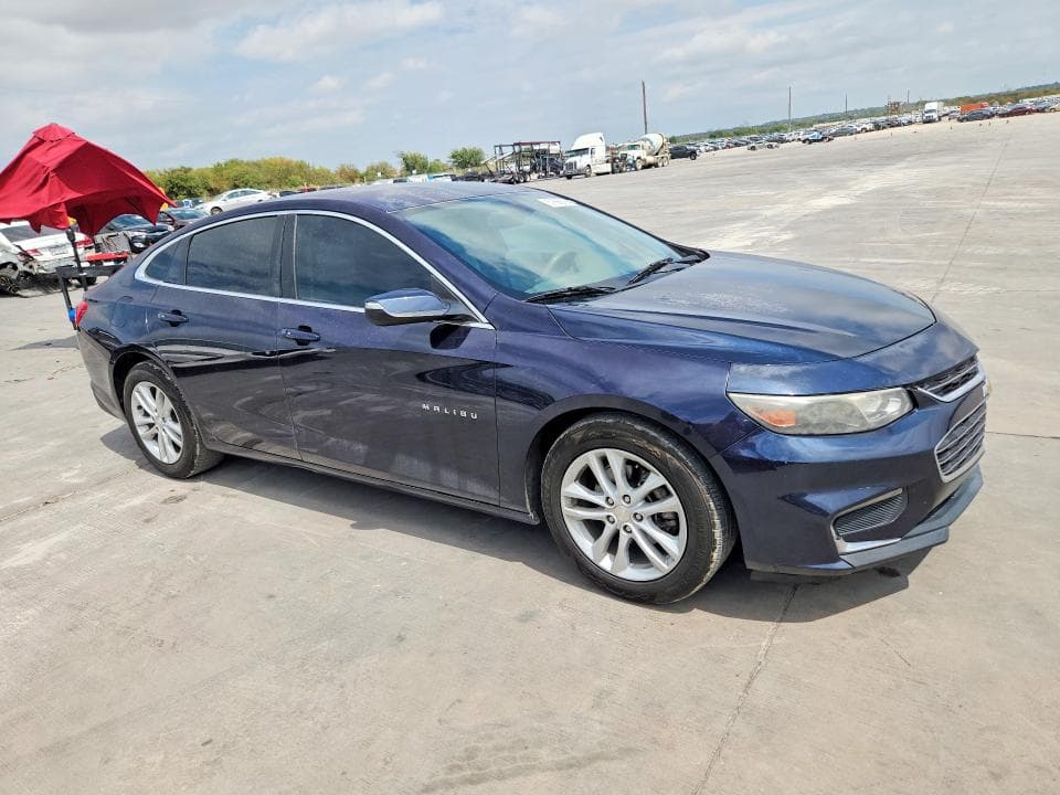 2017 CHEVROLET MALIBU LT 4