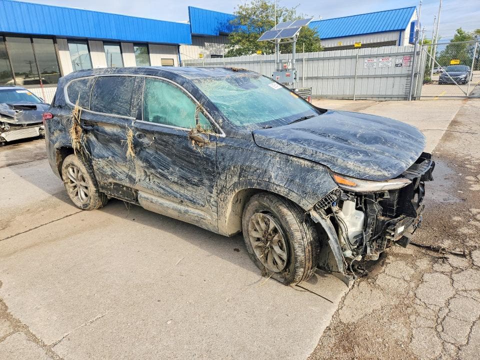 2019 HYUNDAI SANTA FE SE 4