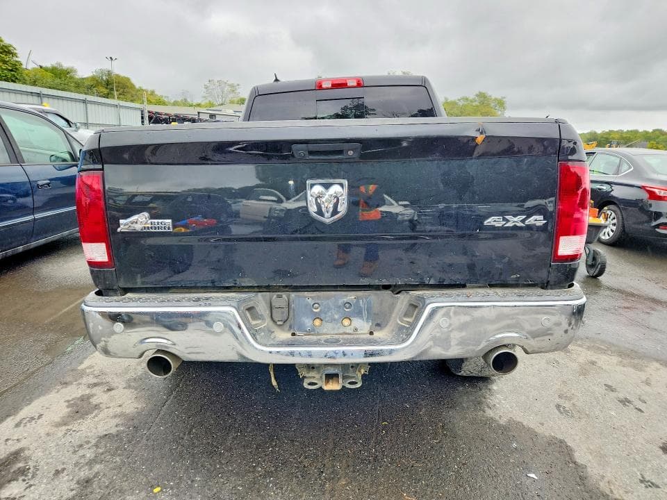 2018 RAM 1500 SLT 6