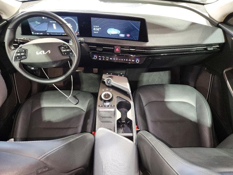 2023 KIA EV6 WIND 8