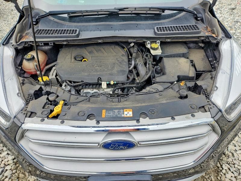 2018 FORD ESCAPE SE 12
