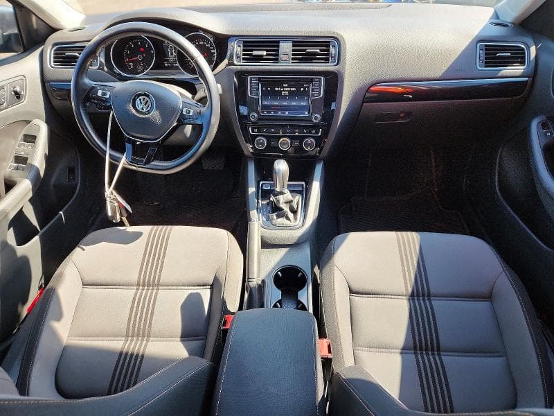 2017 VOLKSWAGEN JETTA SE 8