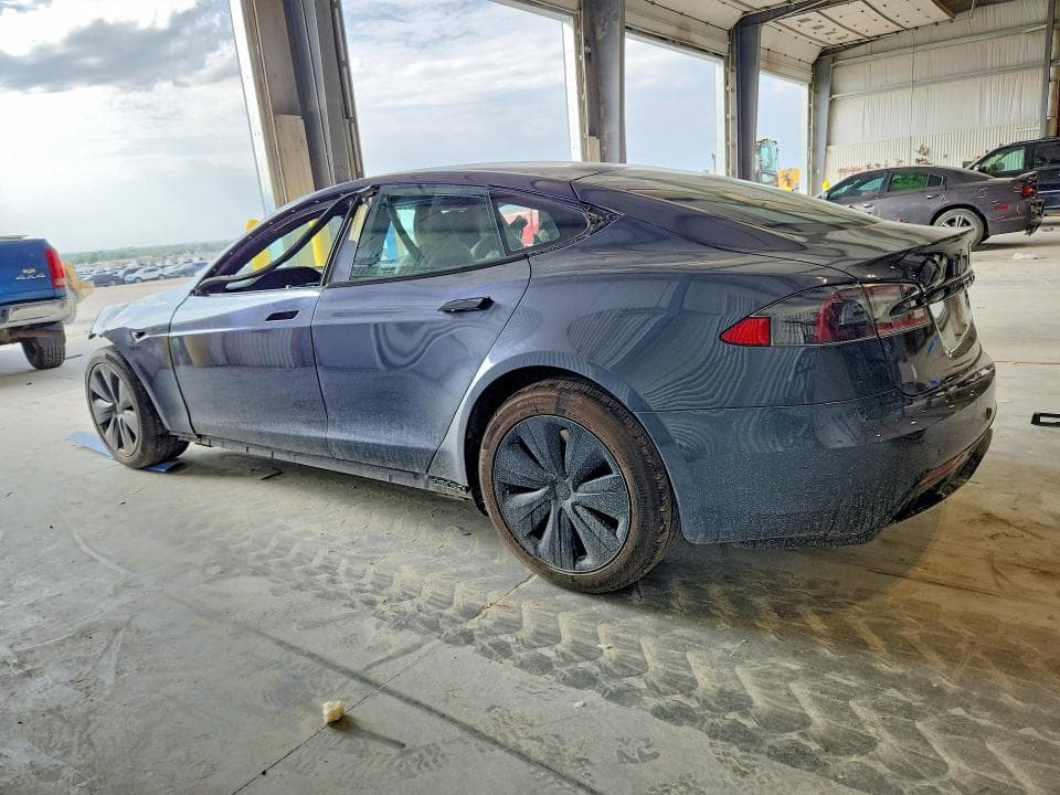 2021 TESLA MODEL S 2