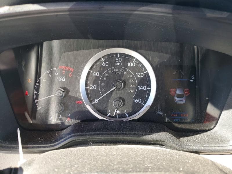 2020 TOYOTA COROLLA LE 9
