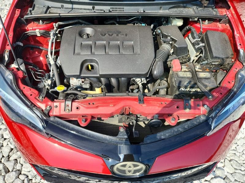 2017 TOYOTA COROLLA LE 11
