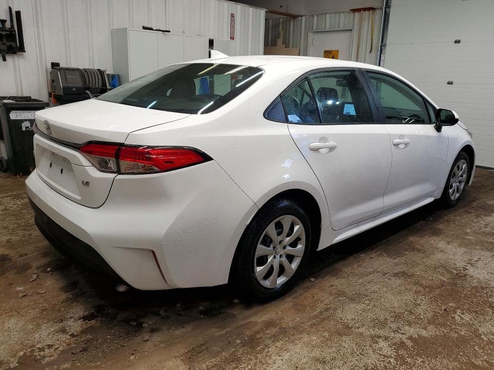 2026 TOYOTA COROLLA LE 3