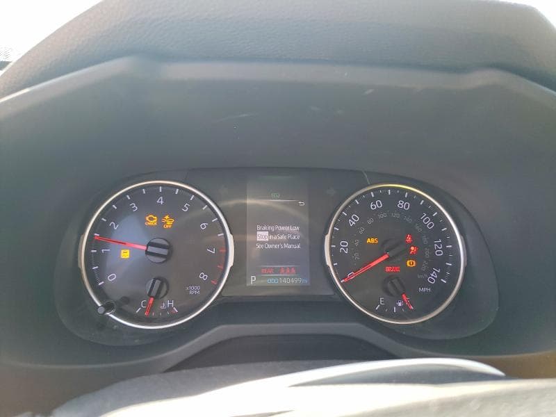 2019 TOYOTA RAV4 LE 9