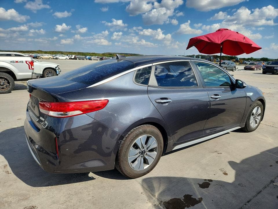 2017 KIA OPTIMA HYBRID 3