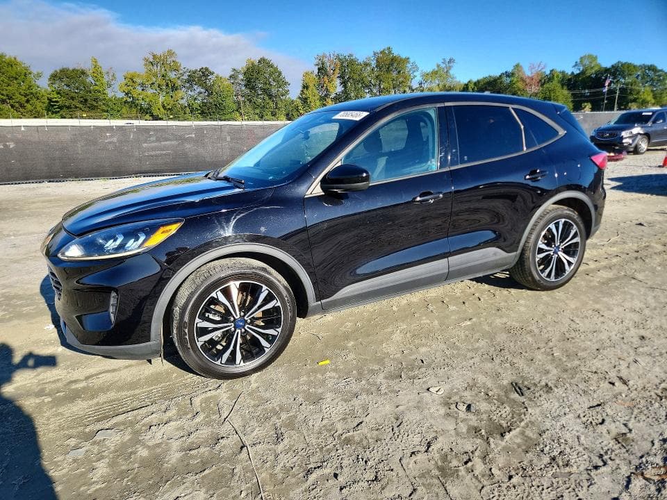 2021 FORD ESCAPE SE - 1