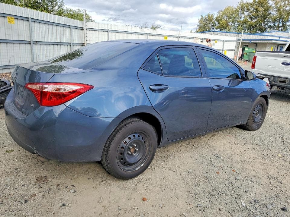 2019 TOYOTA COROLLA LE 3