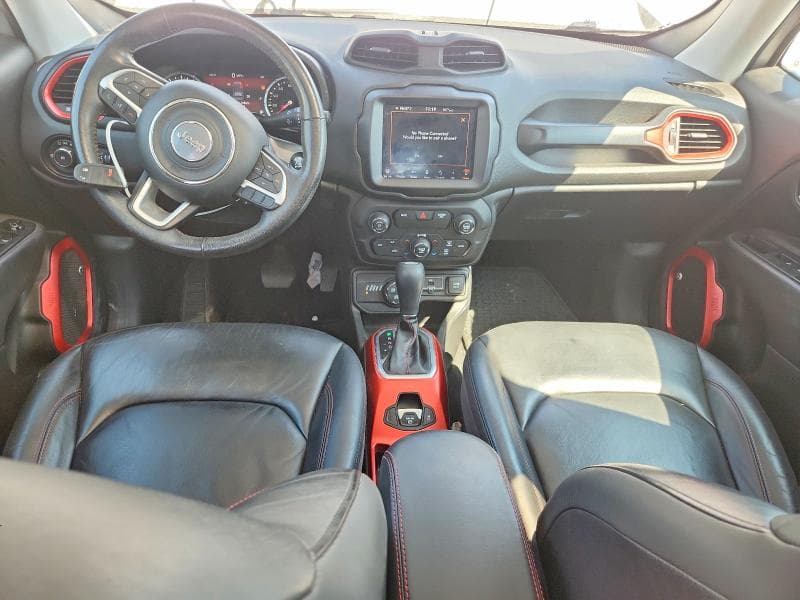 2018 JEEP RENEGADE TRAILHAWK 8