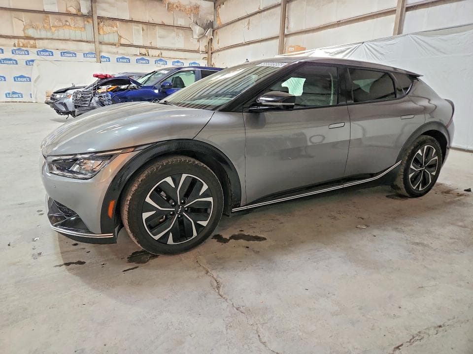 2024 KIA EV6 WIND - 1