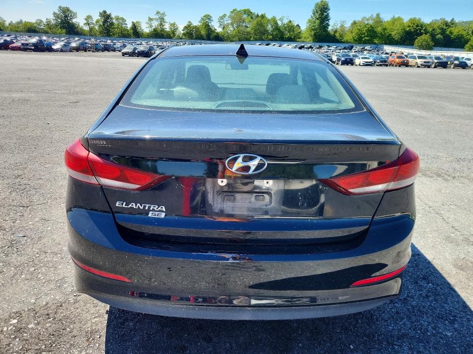 2017 HYUNDAI ELANTRA SE 6