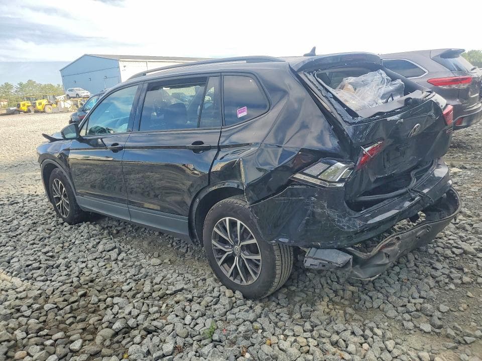 2021 VOLKSWAGEN TIGUAN S 2