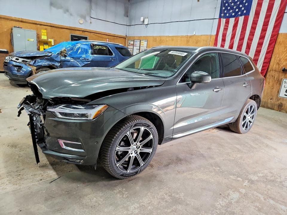 2020 VOLVO XC60 - 1