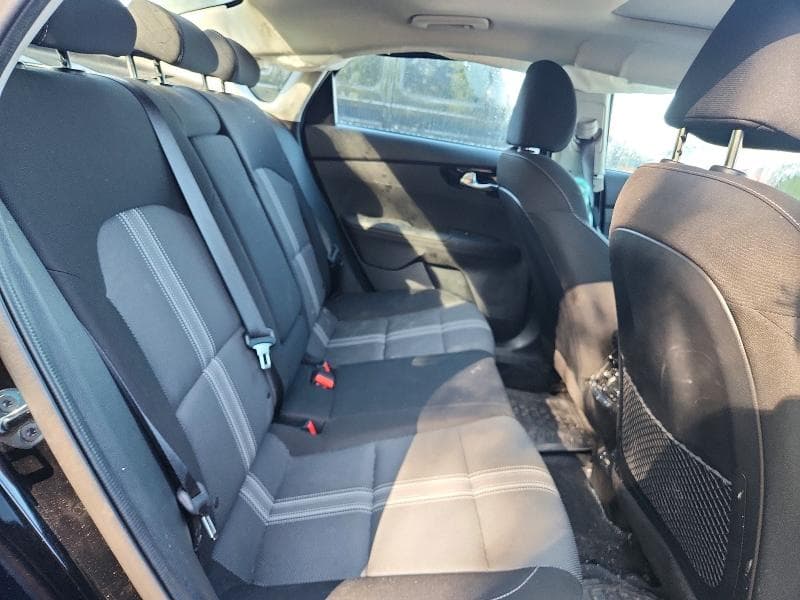 2024 KIA FORTE EX 10