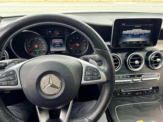 2019 MERCEDES-BENZ GLC 300 4MATIC 7